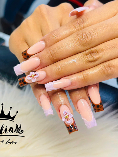 Professionelle Nail Art